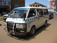 ）ウガンダの交通機関２（マタツー
