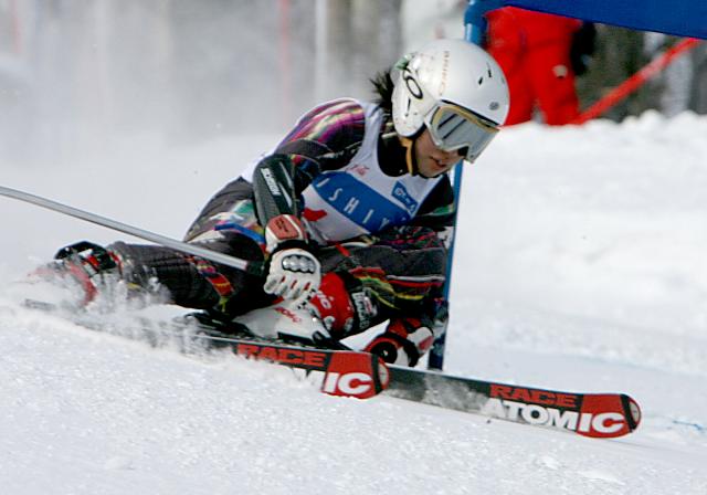 新潟県の関根学園高校スキー部の横山様より