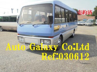 三菱ローザカスタム２４人乗り