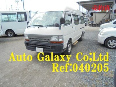 トヨタハイエース福祉車１０人乗り（68.8万円）