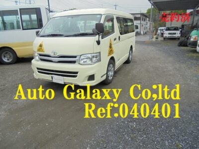 トヨタハイエース園児バス