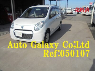 スズキアルトF４人乗り（30.4万円）