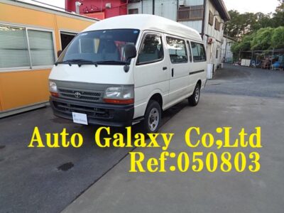 トヨタハイエースコミュータDX４WD１５人乗り（76.8万円）
