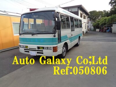 日産シビリアン２６人乗り（88.8万円）