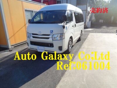 トヨタレジアスエース福祉車10人乗り