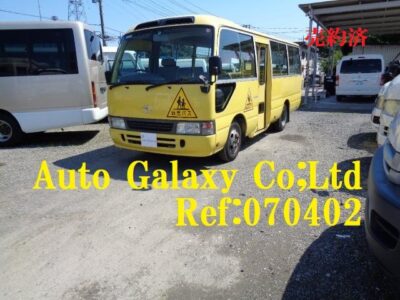 トヨタコースター幼児バス