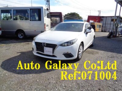 マツダアクセラ教習車（63.8万円）