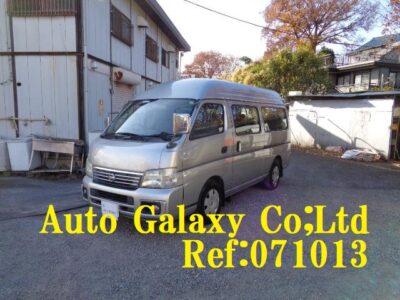 日産キャラバンジャンボタクシー10人乗り