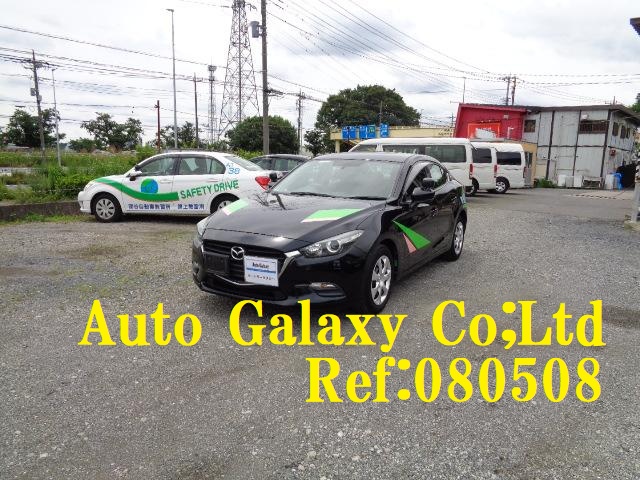 マツダアクセラ教習車（68.8万円）